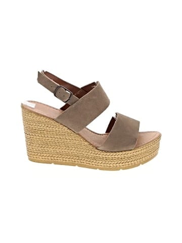Unbranded Wedges (view 1)
