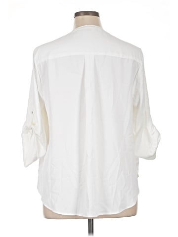 Torrid 3/4 Sleeve Button-Down Shirt (view 2)