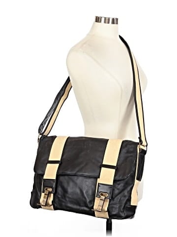 Assorted Brands Messenger (view 2)