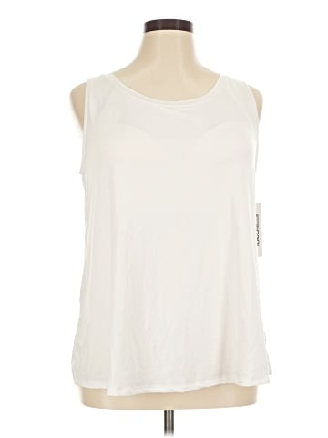 32 Degrees Sleeveless T-Shirt (view 1)