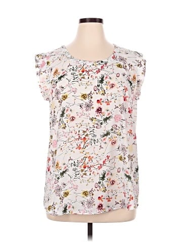 Pleione Sleeveless T-Shirt (view 1)