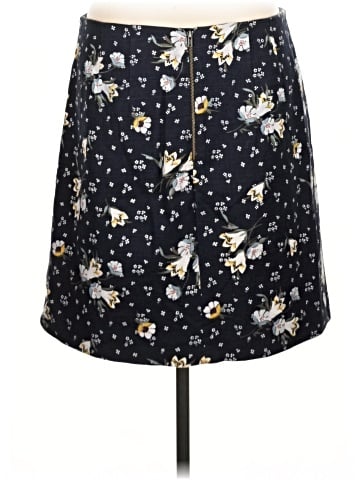 Ann Taylor LOFT Outlet Casual Skirt (view 2)