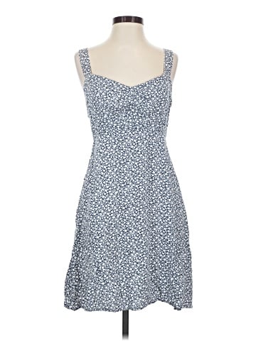 Old Navy Casual Dress (view 1)