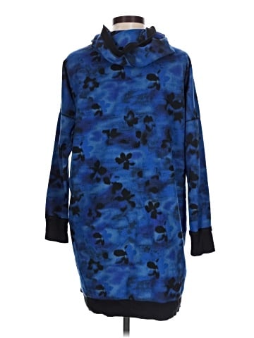 Simply Vera Vera Wang Poncho (view 2)