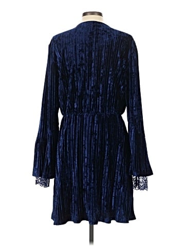 Laundry by Shelli Segal Cocktail Dress (view 2)