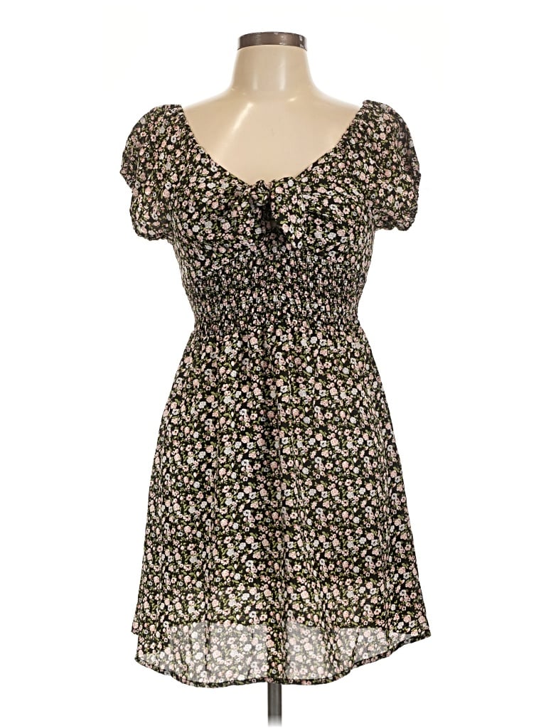 Pre-owned Love Tree Casual Dress In Black