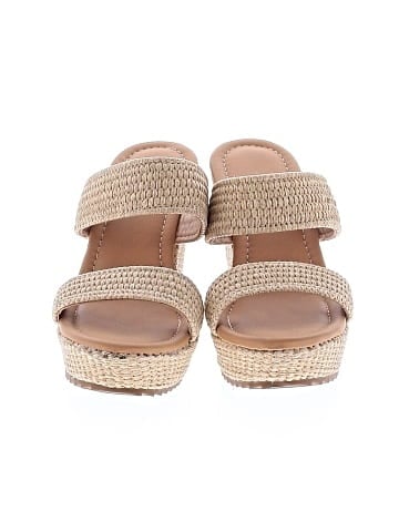 Unbranded Wedges (view 2)