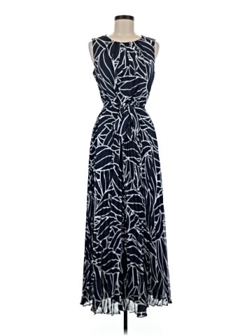 Sandra Darren Casual Dress (view 1)