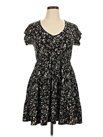 No Boundaries Casual Dress (view 1)