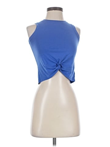 Gap Fit Sleeveless T-Shirt (view 1)