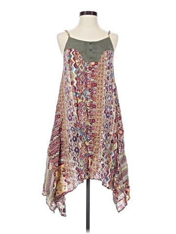 En Creme Casual Dress (view 1)