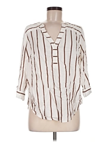 Torrid 3/4 Sleeve Blouse (view 1)