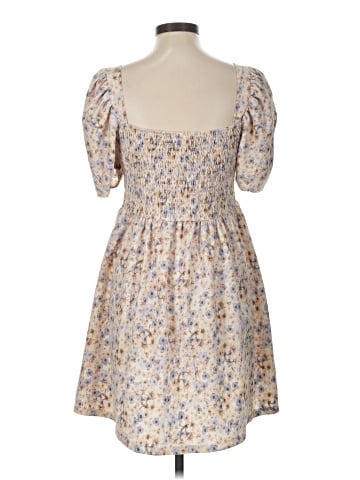 H&M Casual Dress (view 2)