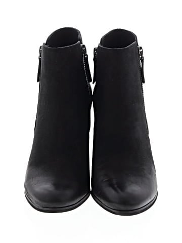 MICHAEL Michael Kors Ankle Boots (view 2)