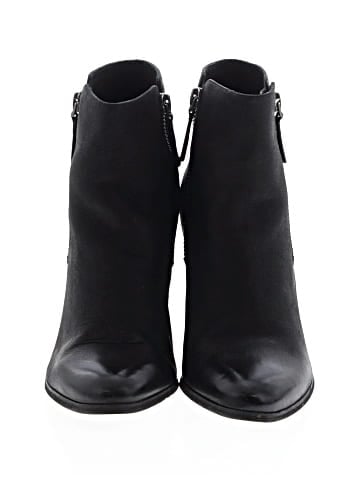 MICHAEL Michael Kors Ankle Boots (view 2)