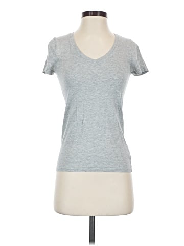 Gap Short Sleeve T-Shirt (view 1)
