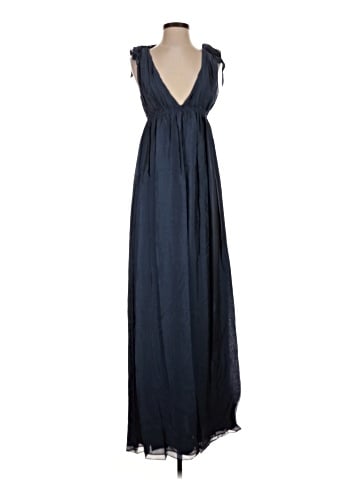 Alice + Olivia Casual Dress (view 1)