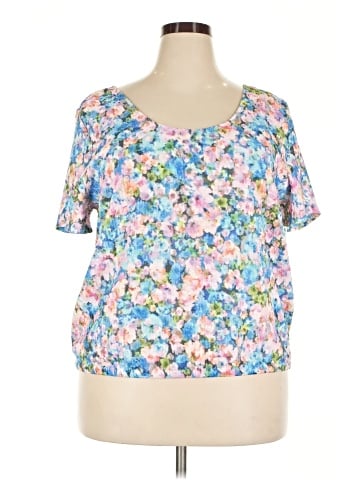Bar III Short Sleeve Top (view 1)