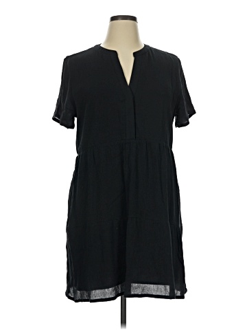 Hurley Casual Dress (view 1)
