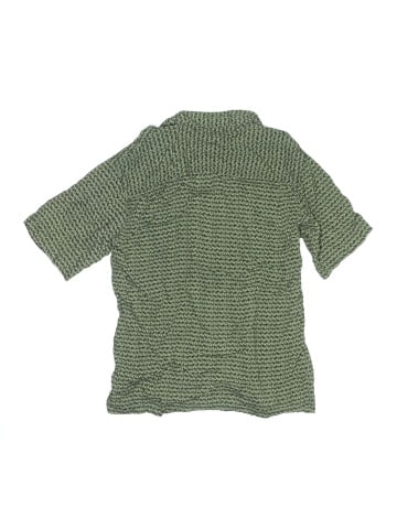 IZOD Short Sleeve Button-Down Shirt (view 2)