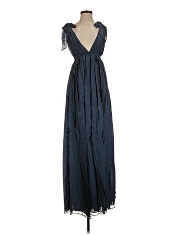 Alice + Olivia Casual Dress (view 1)