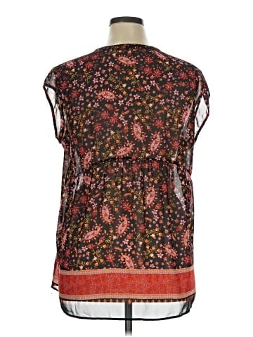 DR2 Sleeveless Blouse (view 2)