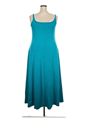 Old Navy Casual Dress (view 2)