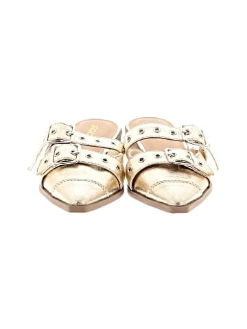 SODA Mule/Clog (view 2)