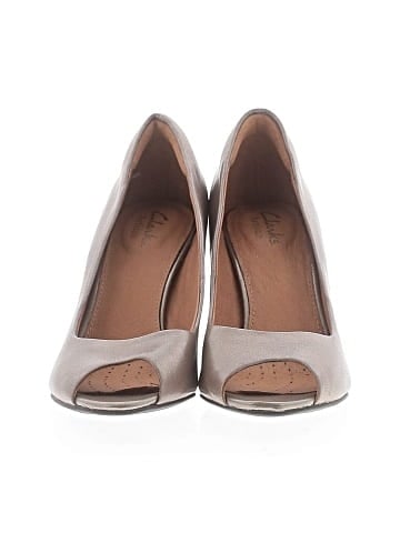 Clarks Heels (view 2)