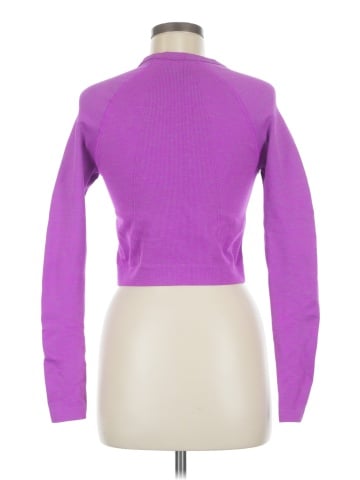 Fabletics Long Sleeve T-Shirt (view 2)