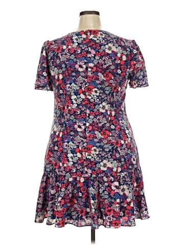 BCBG Paris Casual Dress (view 2)