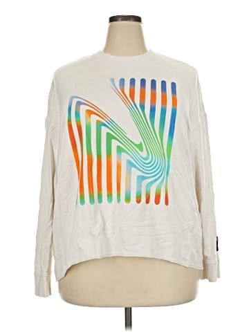 Nike Pullover Sweater (view 1)