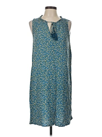 Xhilaration Casual Dress (view 1)