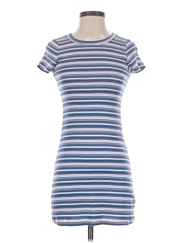 American Eagle Outfitters Casual Dress (view 1)