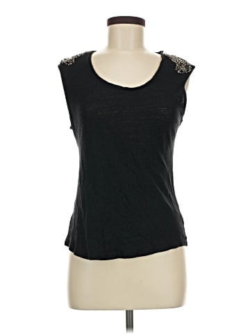 Jennifer Lopez Sleeveless Top (view 1)