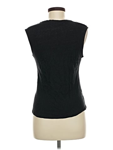 Jennifer Lopez Sleeveless Top (view 2)