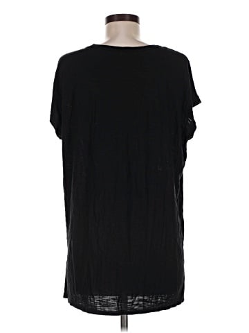 Old Navy Short Sleeve T-Shirt (view 2)