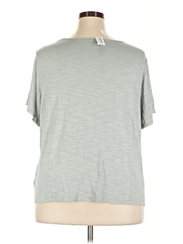 Old Navy Short Sleeve T-Shirt (view 2)