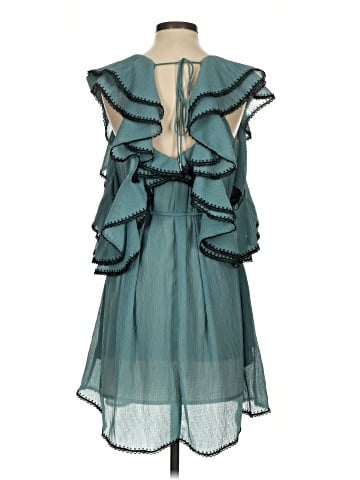 Elliatt Casual Dress (view 2)