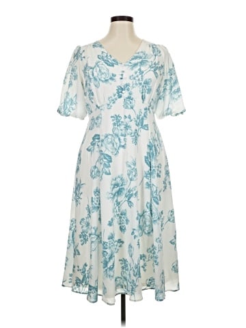 Sandra Darren Casual Dress (view 1)