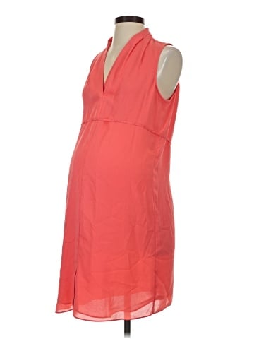 A Pea in the Pod Sleeveless Top (view 1)