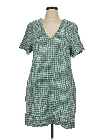 Old Navy Casual Dress (view 1)
