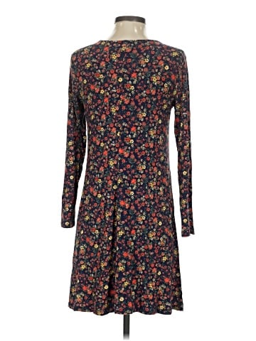 Old Navy Casual Dress (view 2)