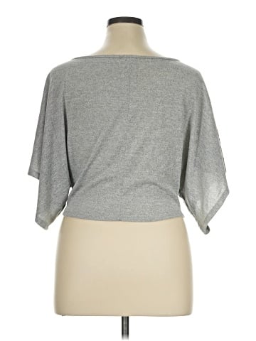 Bongo 3/4 Sleeve Top (view 2)