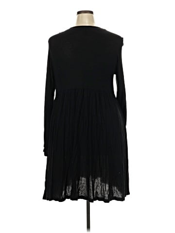 Agnes & Dora Casual Dress (view 2)