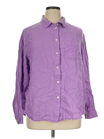 Gap Long Sleeve Button-Down Shirt (view 1)