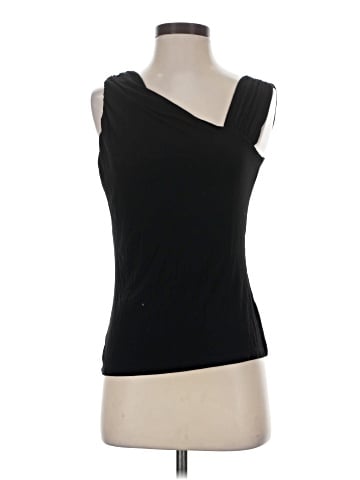 Kenar Sleeveless Top (view 1)