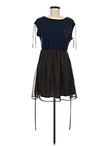 Olive and Oak Casual Dress (view 1)