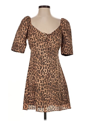 Alice + Olivia Casual Dress (view 1)
