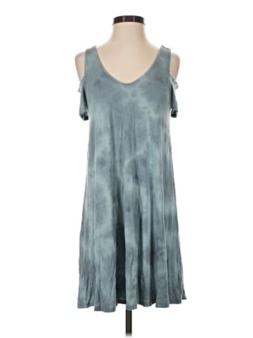 American Eagle Outfitters Casual Dress (view 1)
